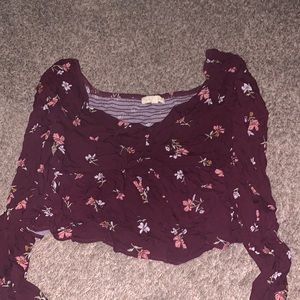 Long sleeve cropped top